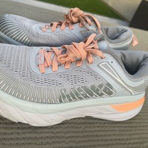 Hoka One Bondi 7 size 6.5